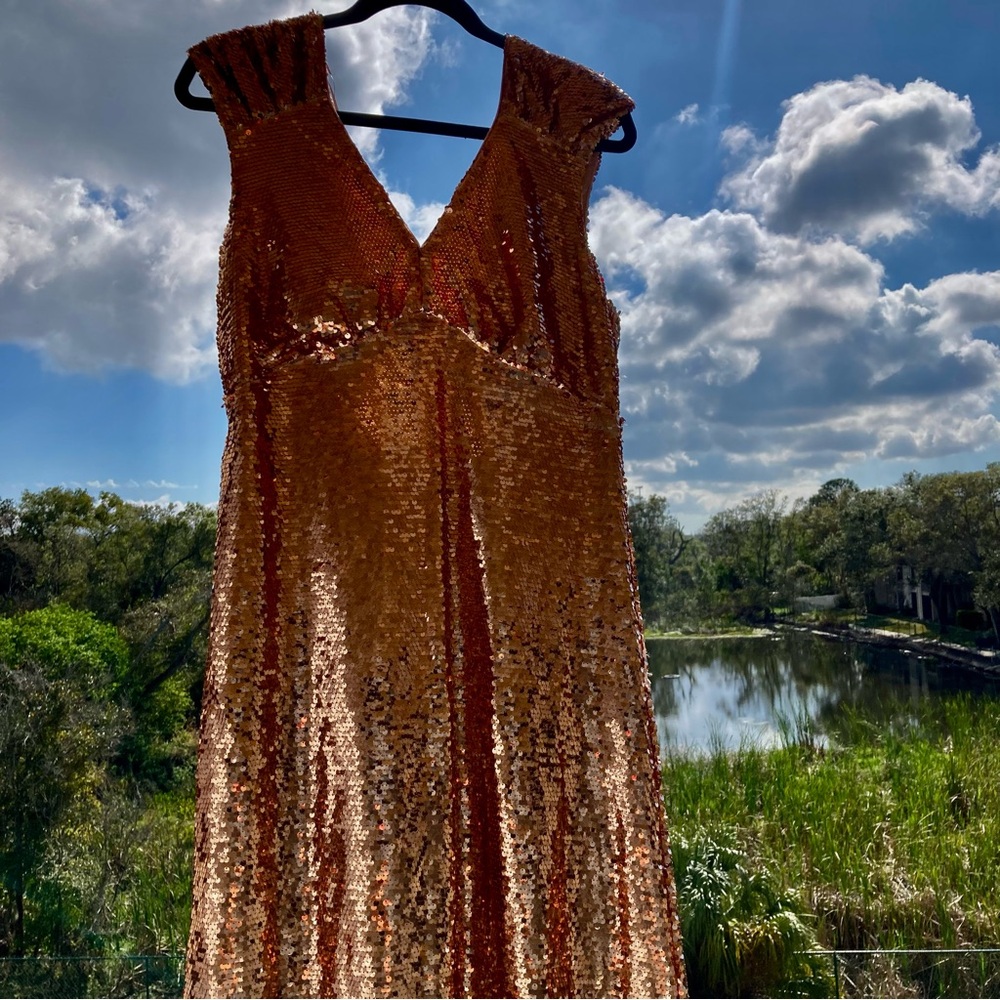 Adelyn Rae Gold Sequin Midi Dress Bow Back Size L NWT - Picture 7 of 16